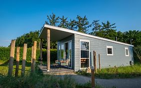 Ferienhaus Seepark Ternsche Mit Bootsanleger